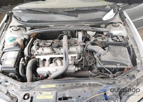 2006 Volvo S60 2.5T из США, поврежденный, VIN YV1RS592562558226